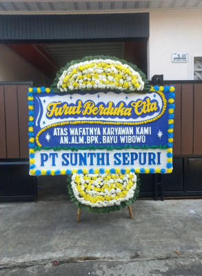 Papan Bunga Duka di Mekargalih